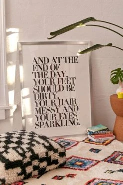 Outlet ⭐ Honeymoon Hotel At The End Of The Day Art Print Silver Matte Frame ⌛