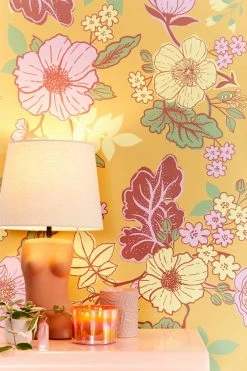 Hot Sale 🤩 Corriander Removable Wallpaper Yellow 💯