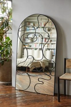 Outlet π€© Silhouette Floor Mirror Black π