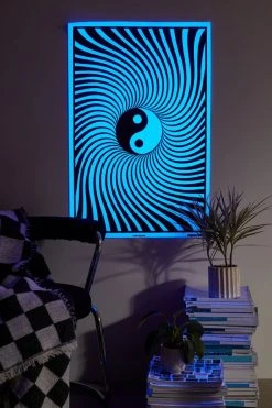 Coupon 😉 Yin Yang Blacklight Poster Multi 🥰